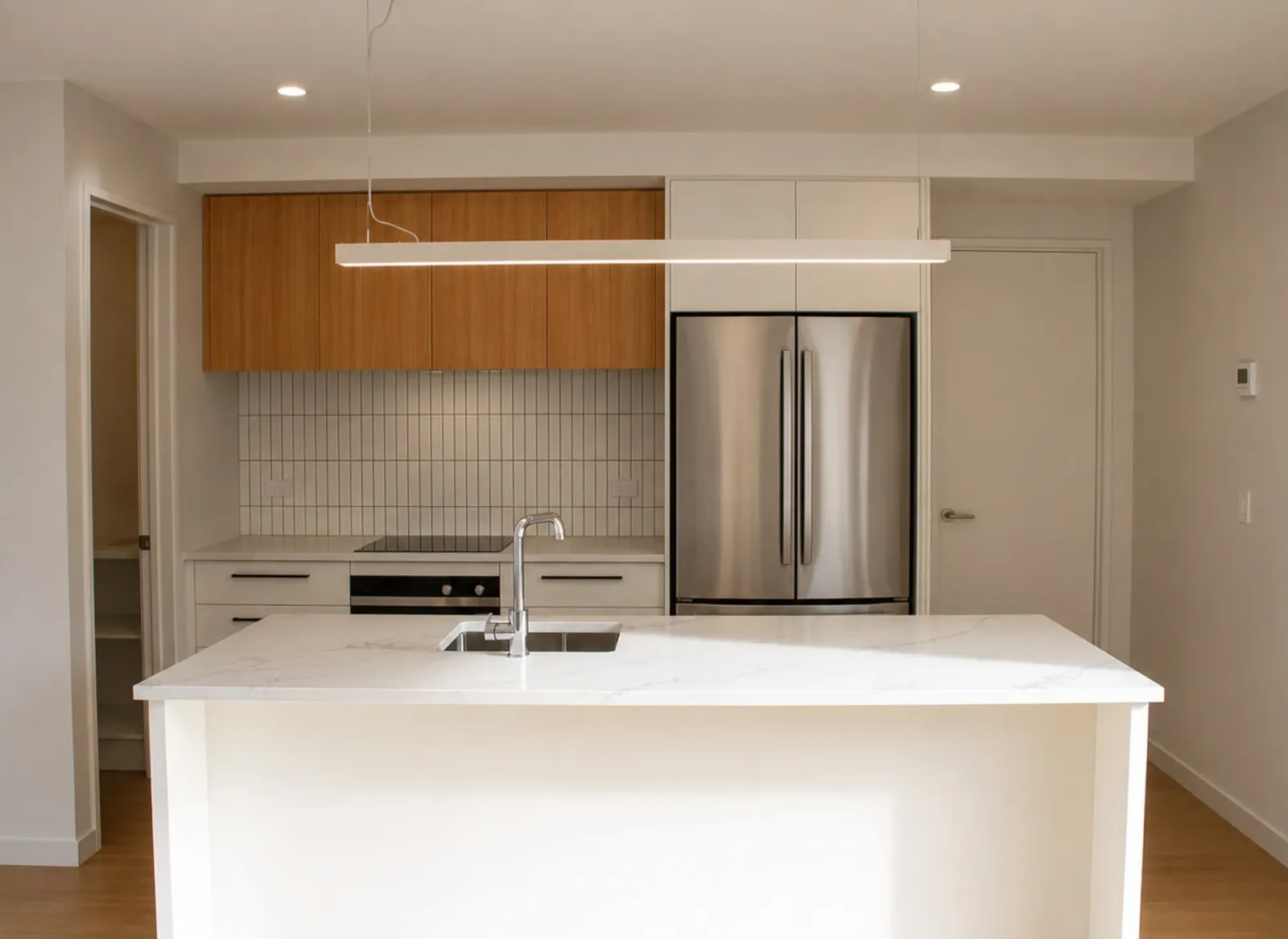 HG12142 website photo 07